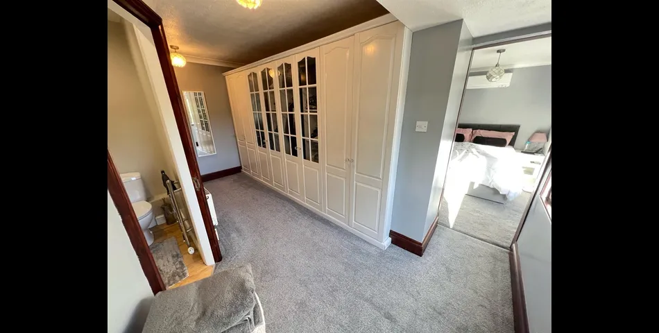 THREE BEDROOM LINK DETACHED PROPERTY