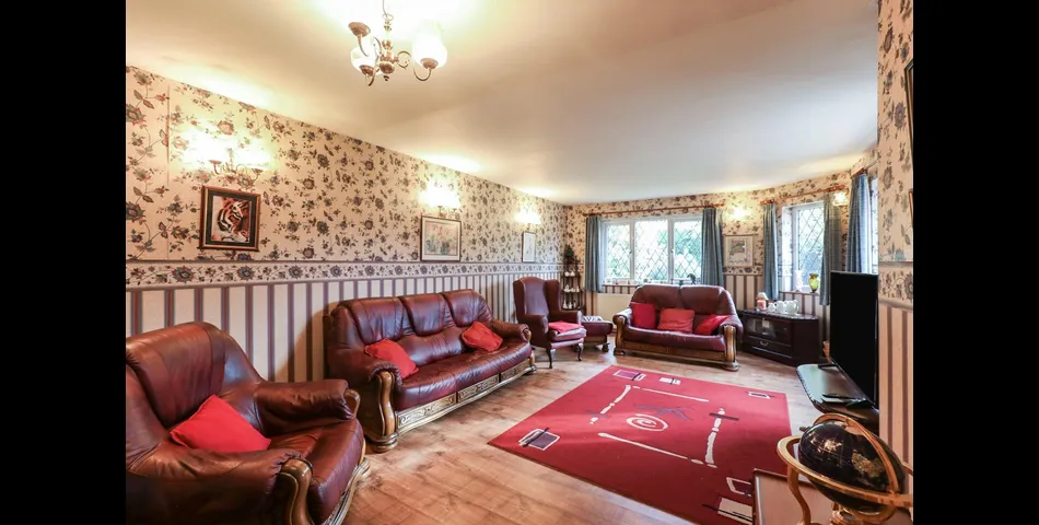 FOUR BEDROOM DETACHED PROPERTY