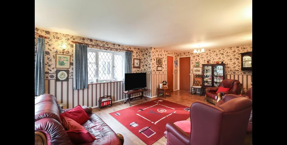 FOUR BEDROOM DETACHED PROPERTY