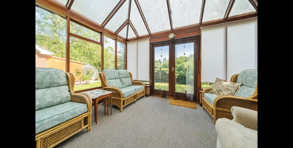 THREE BEDROOM, TWO BATHROOM DETACHED BUNGALOW