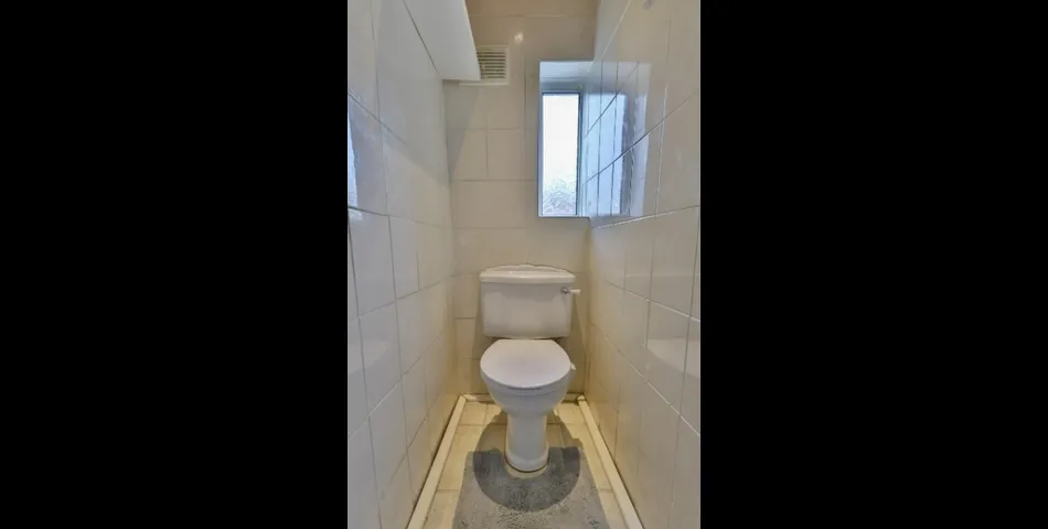 THREE BEDROOM SEMI-DETACHED PROPERTY