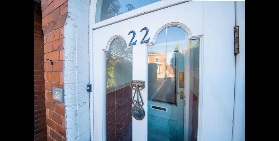 FIVE BEDROOM VICTORIAN PROPERTY