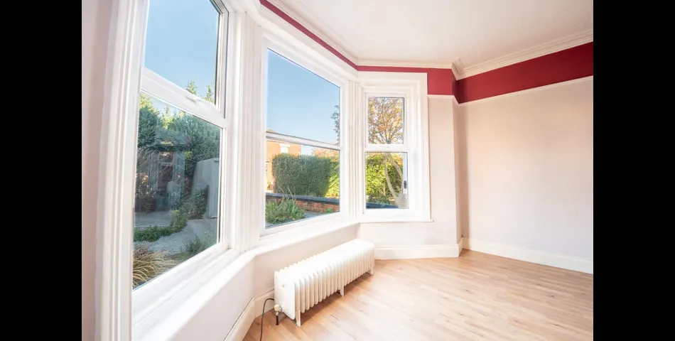 FIVE BEDROOM VICTORIAN PROPERTY