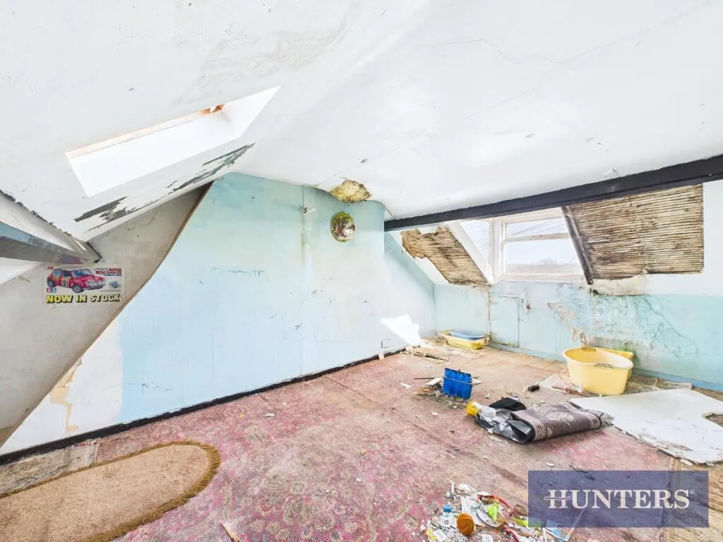 7 bed Semi-Detached