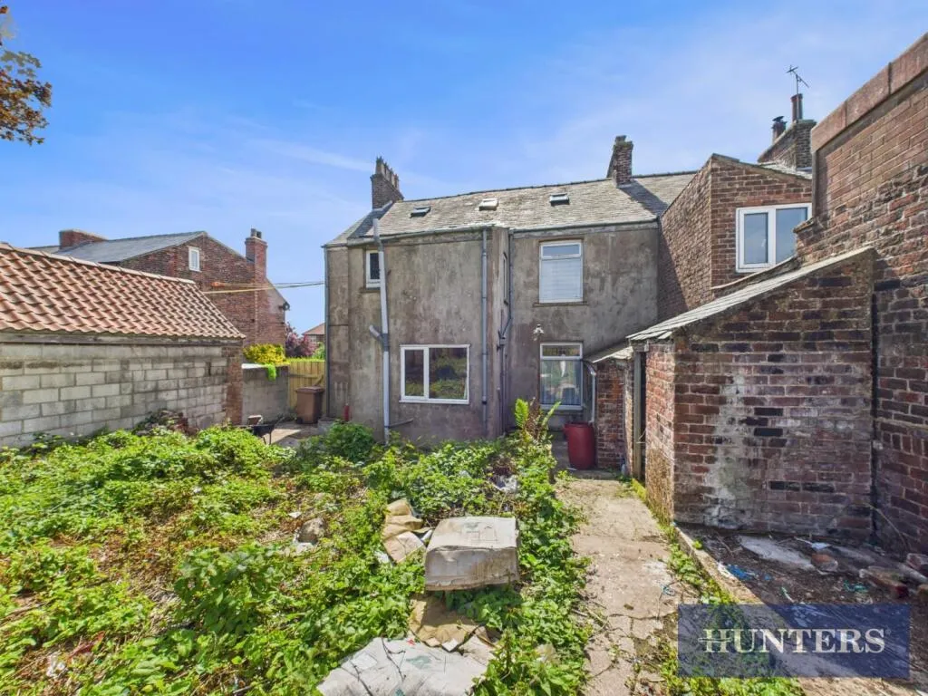 7 bed Semi-Detached
