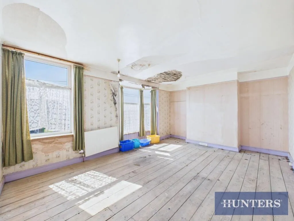7 bed Semi-Detached