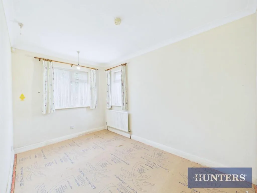 2 bed Semi-Detached Bungalow