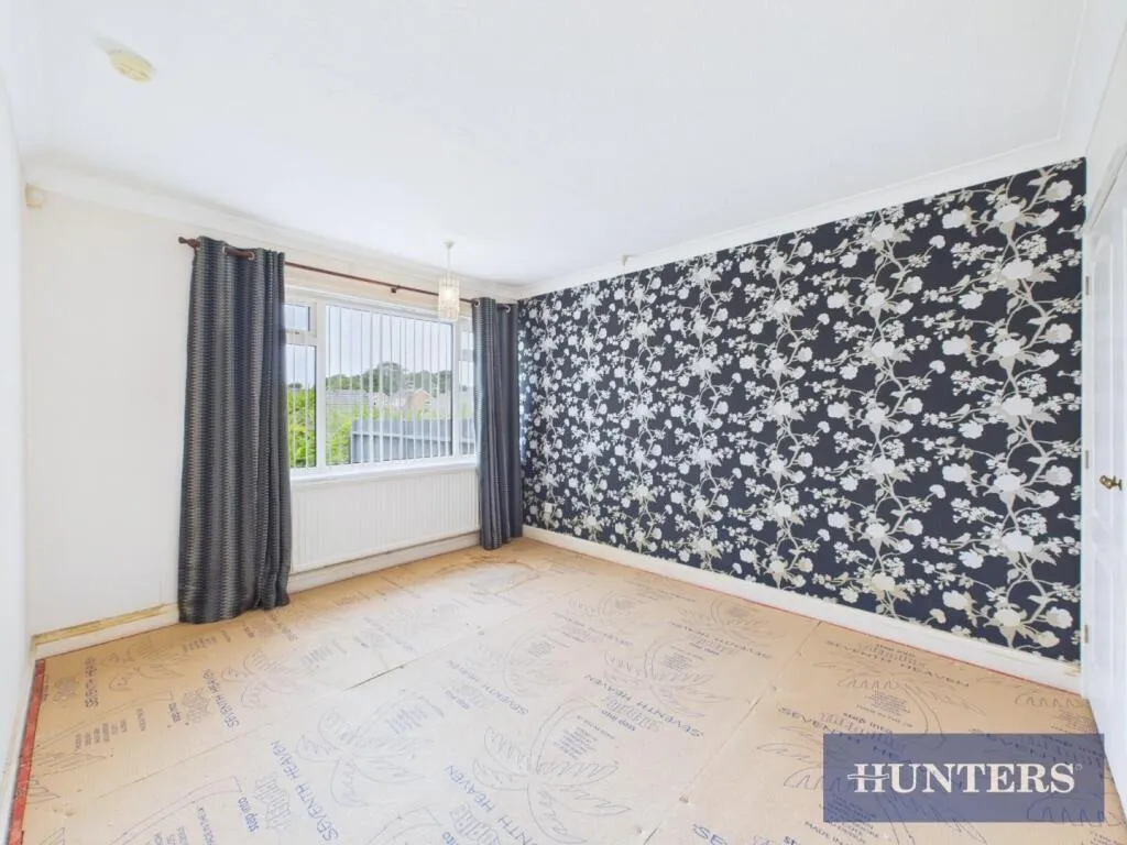2 bed Semi-Detached Bungalow