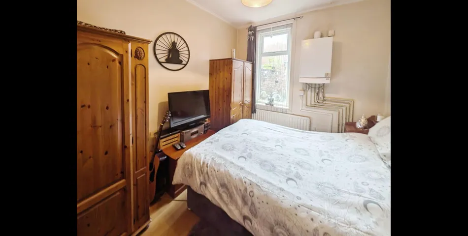 ONE BEDROOM GROUND FLOOR FLAT