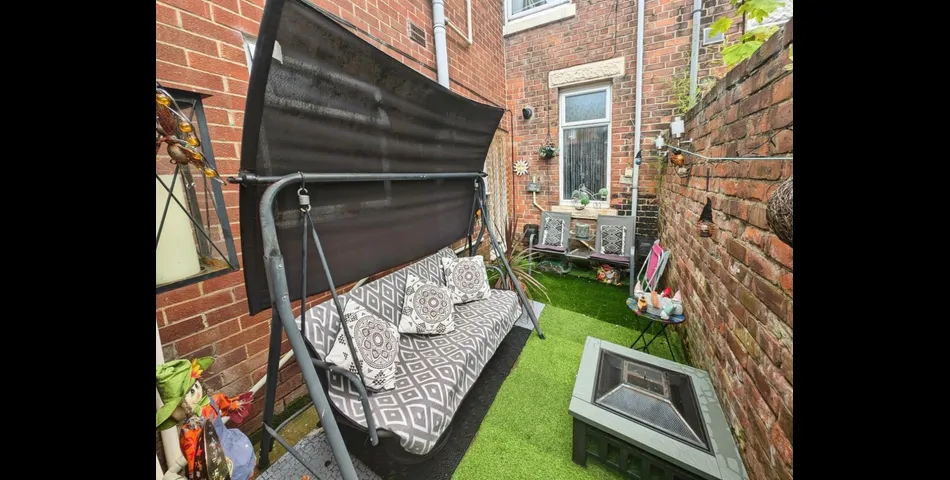 ONE BEDROOM GROUND FLOOR FLAT
