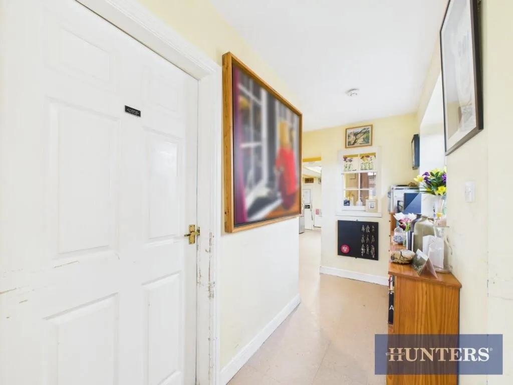4 bed Terraced