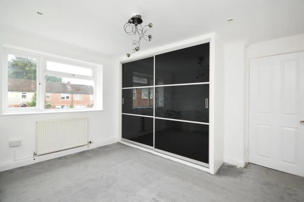 3 bed Terraced
