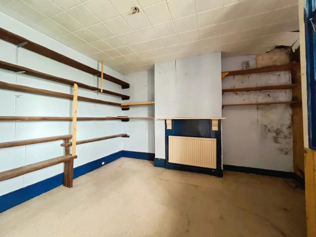 3 bed Terraced