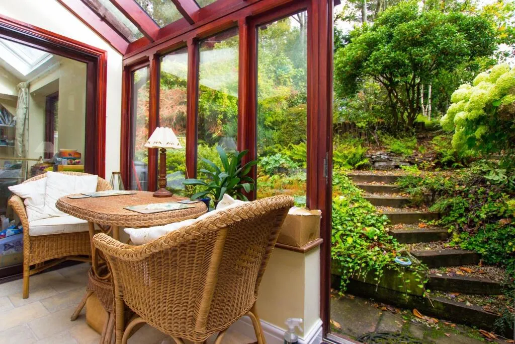 4 bed Town House