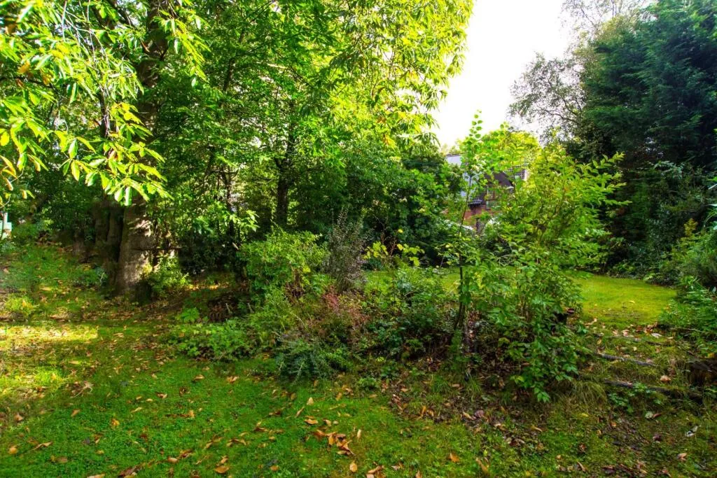 4 bed Town House