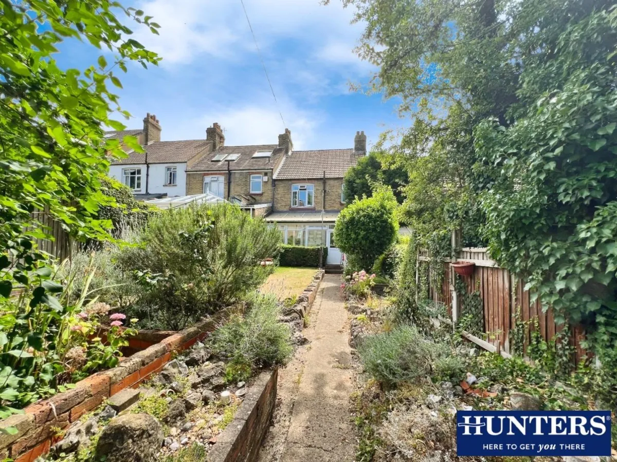 3 bed Terraced