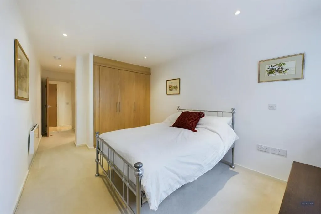 2 bed Apartment