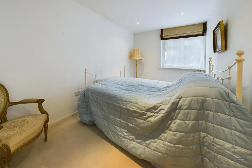 2 bed Apartment