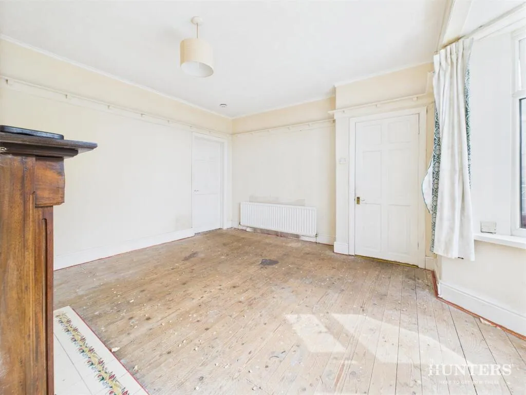 3 bed Semi-Detached