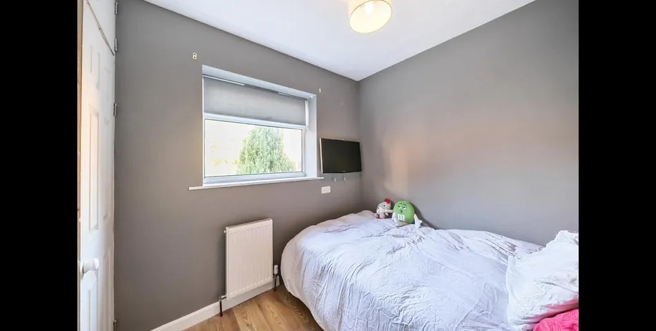 THREE BEDROOM SEMI-DETACHED PROPERTY