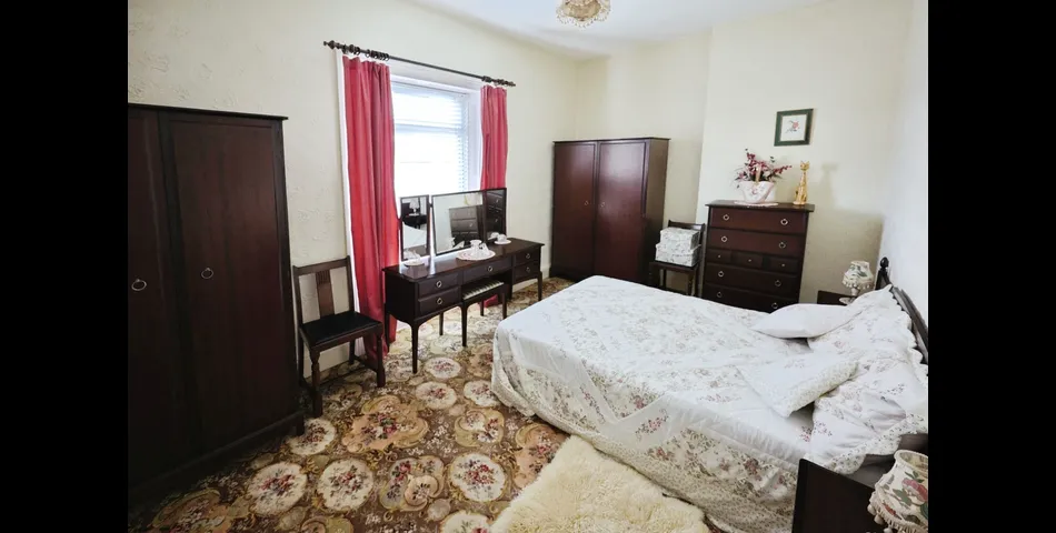 FIVE BEDROOM, TWO BATHROOM PROPERTY