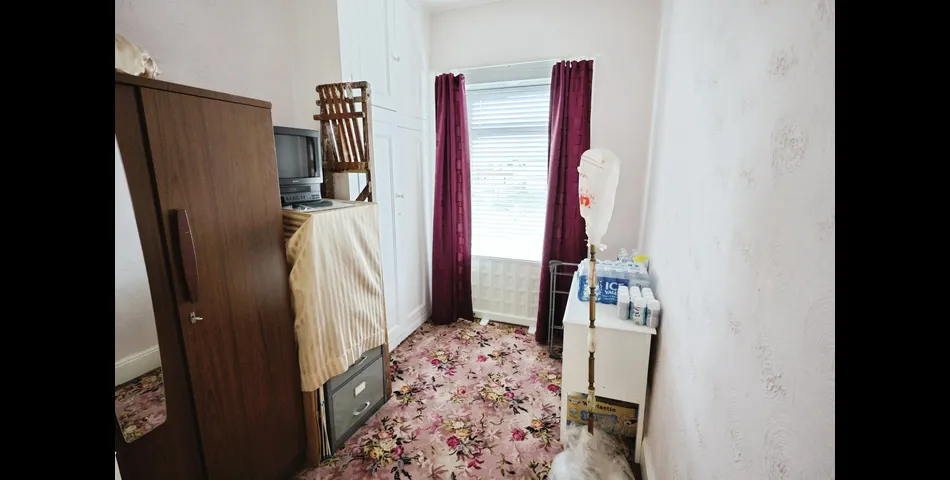 FIVE BEDROOM, TWO BATHROOM PROPERTY