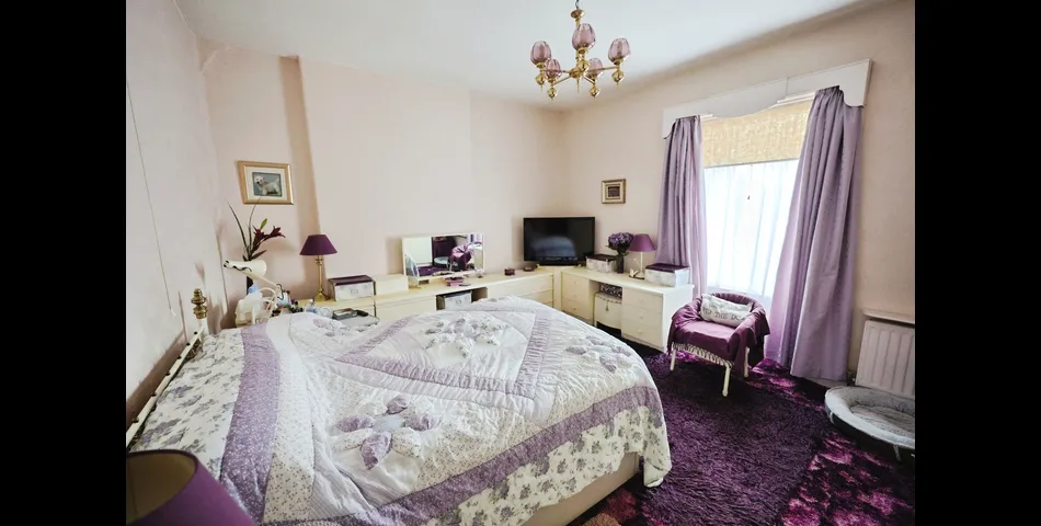 FIVE BEDROOM, TWO BATHROOM PROPERTY