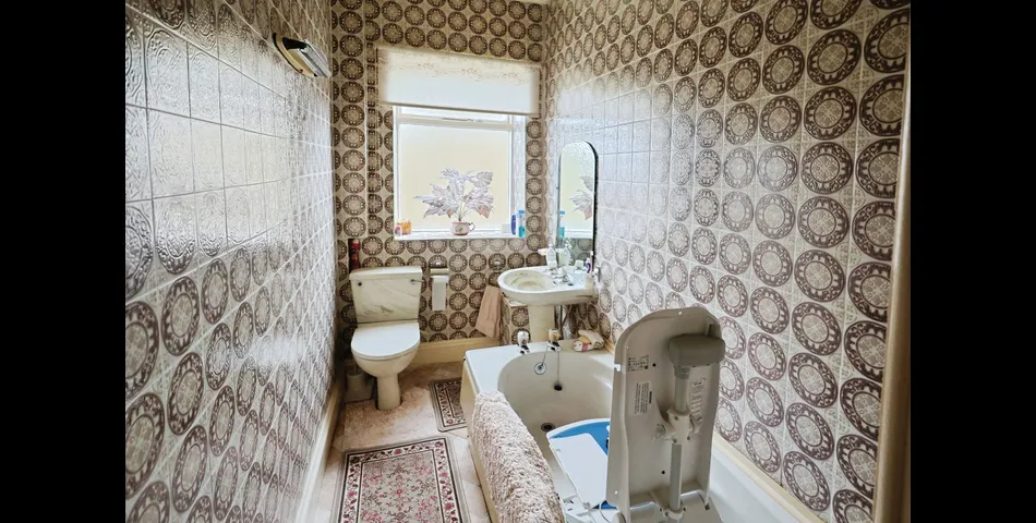 FIVE BEDROOM, TWO BATHROOM PROPERTY