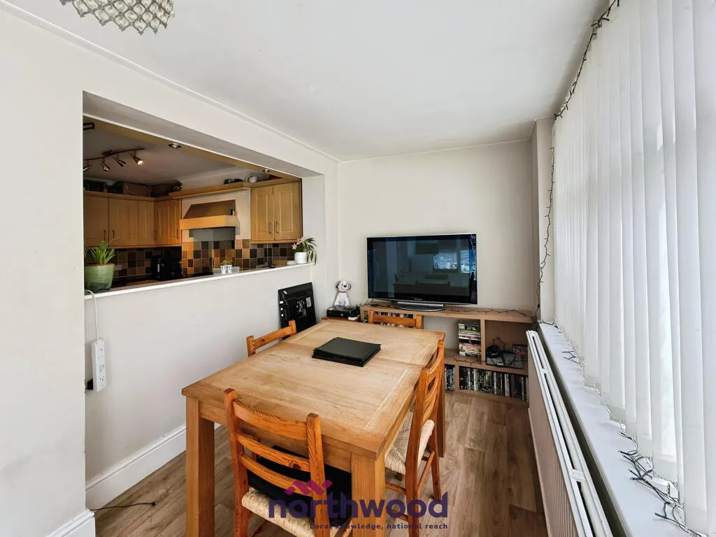 3 bed Semi-Detached