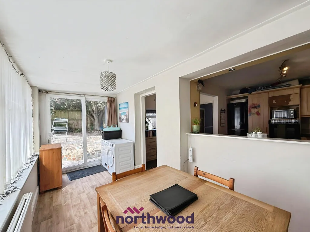 3 bed Semi-Detached