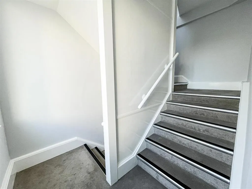 1 bed Apartment