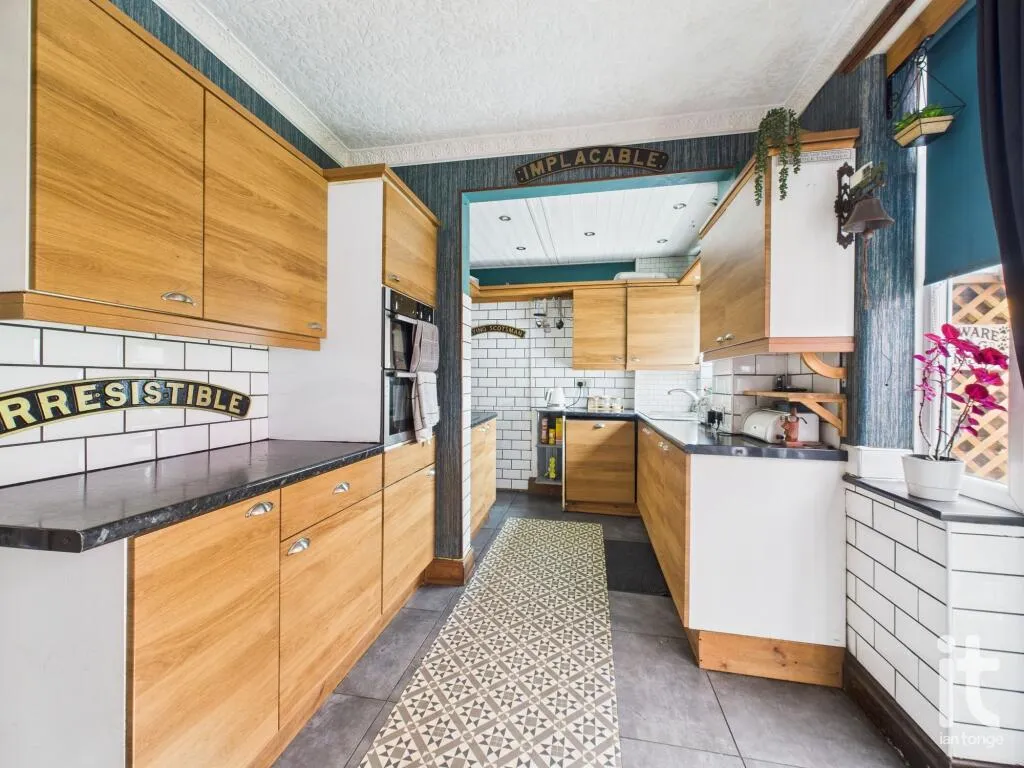 3 bed Semi-Detached