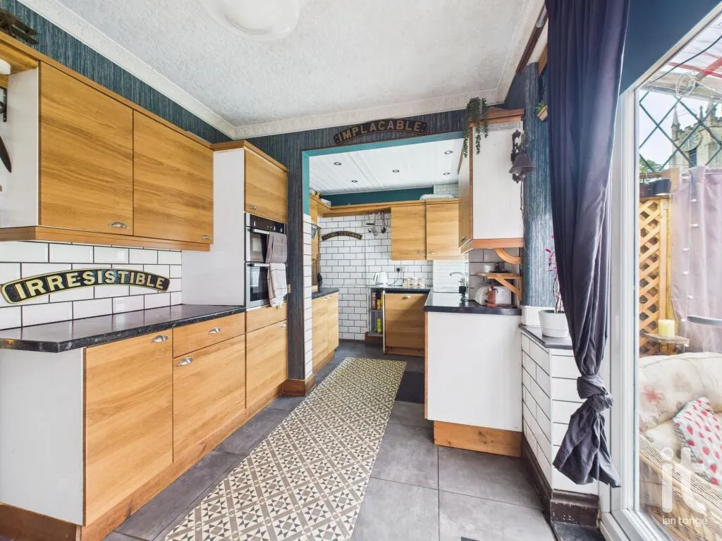 3 bed Semi-Detached