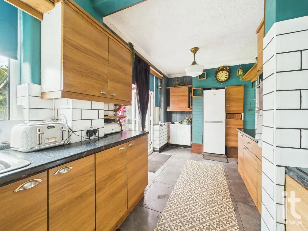 3 bed Semi-Detached