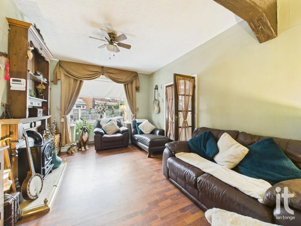 3 bed Semi-Detached