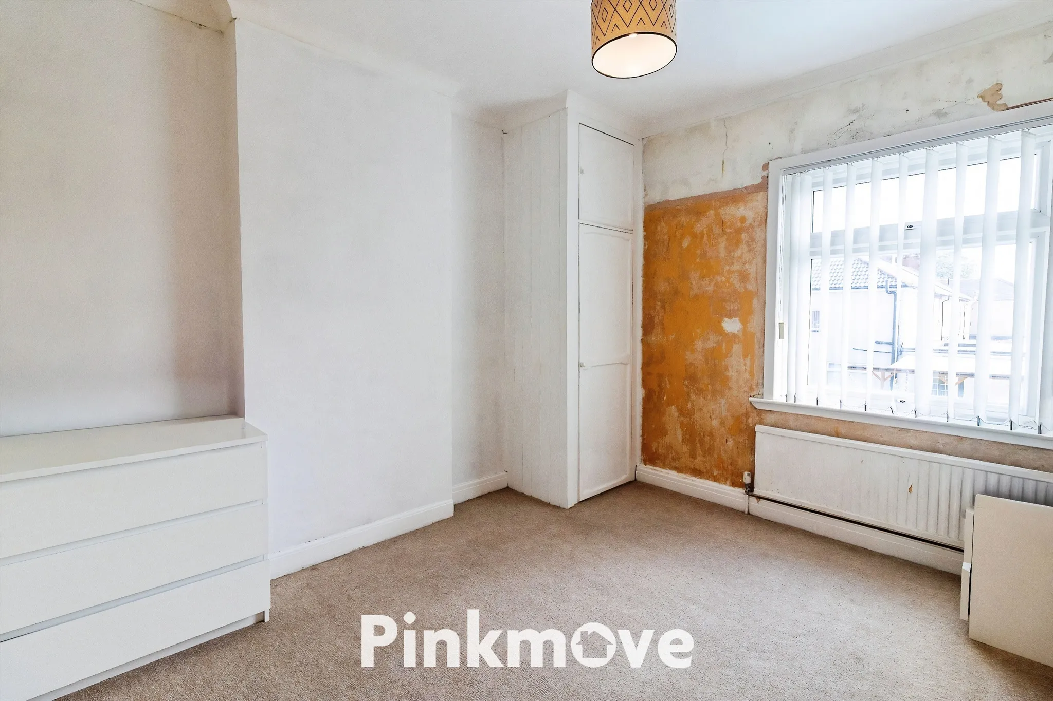3 bed End of Terrace