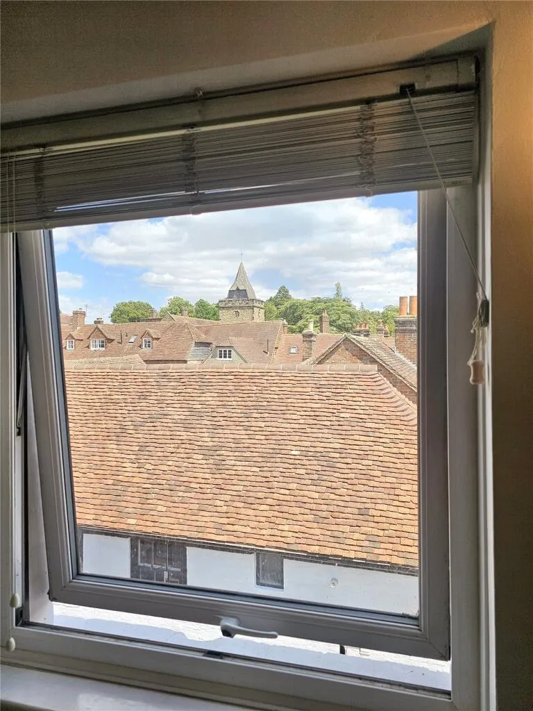 2 bed Apartment