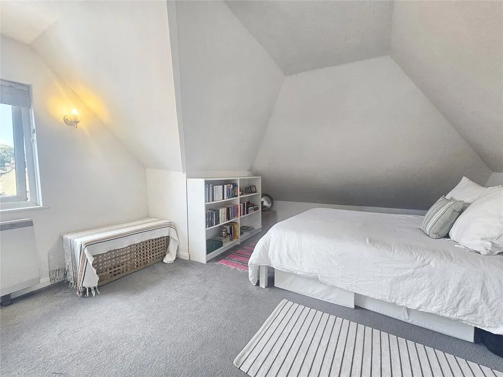 2 bed Apartment