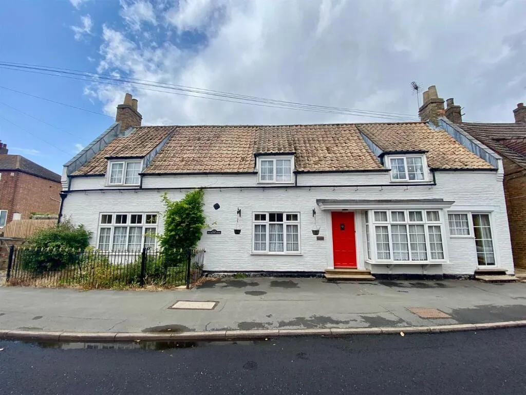 5 bed Detached