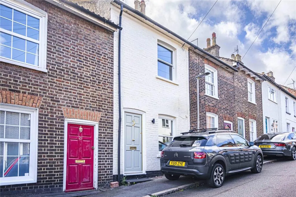 2 bed Terraced