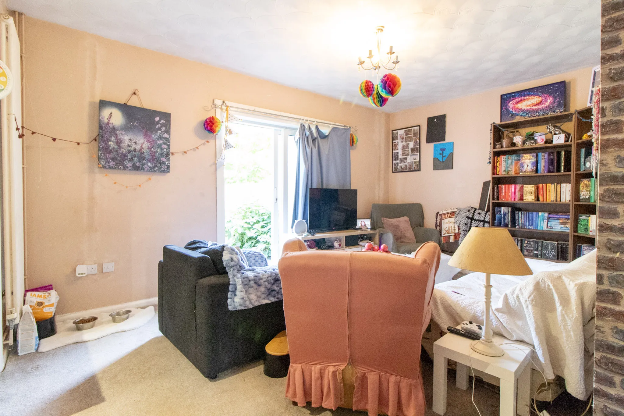 3 bed End of Terrace