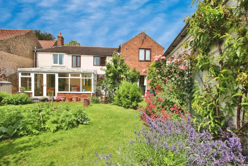 5 bed End of Terrace