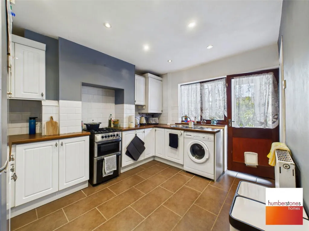 2 bed Semi-Detached