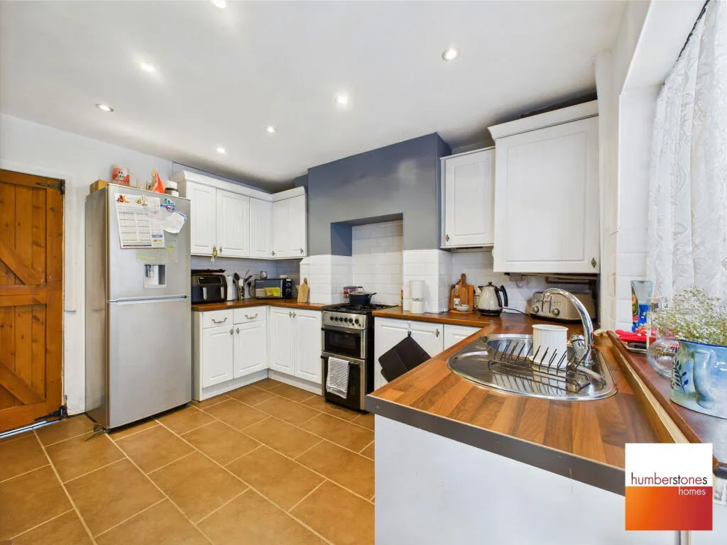 2 bed Semi-Detached