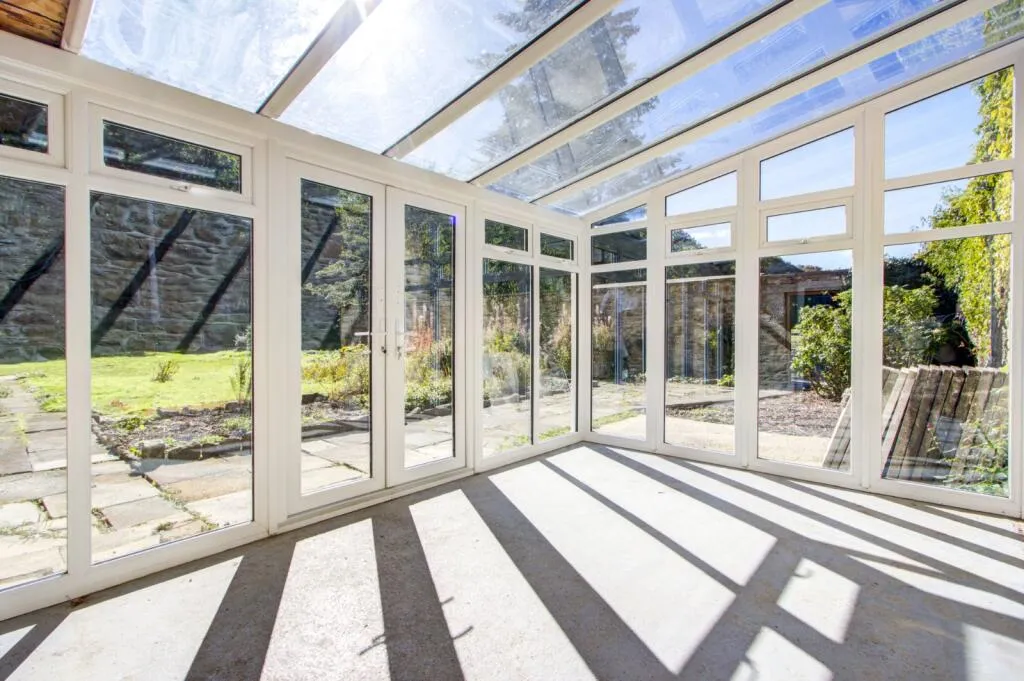 6 bed Character Property