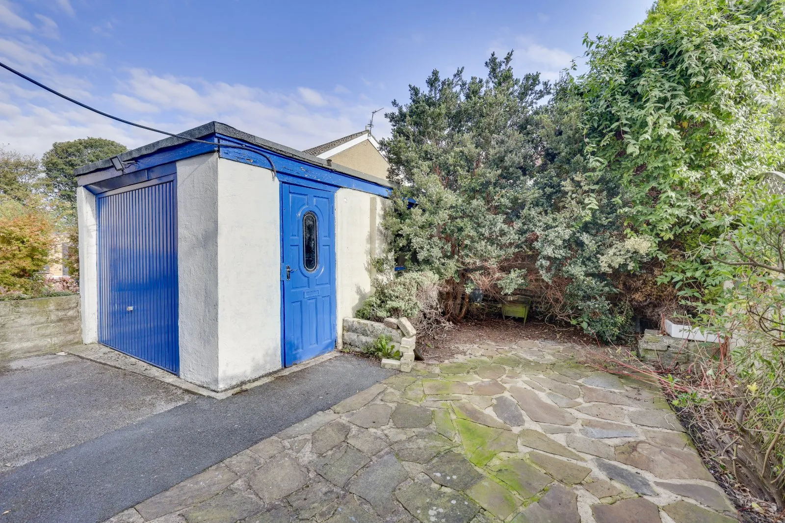 2 bed Semi-Detached