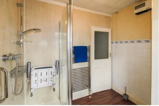 2 bed Terraced