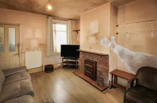 2 bed Terraced