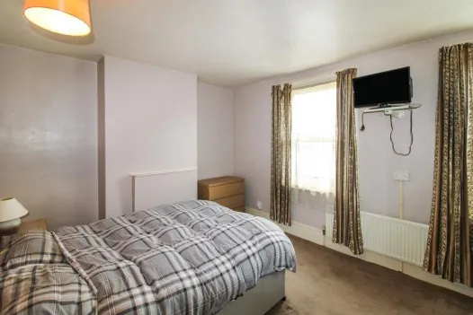 2 bed Terraced