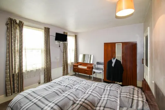 2 bed Terraced